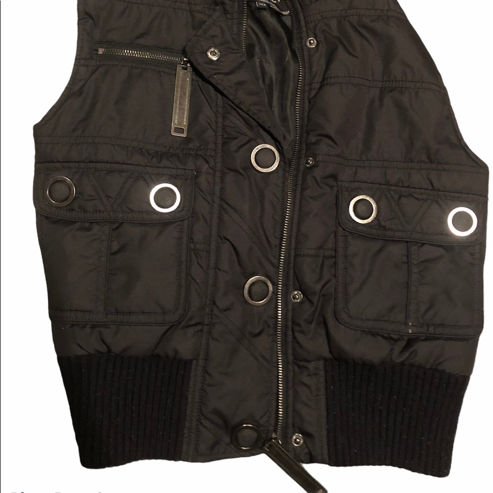 Vest - Picture 3 of 3